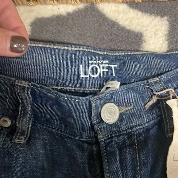 NWT Ann Taylor Loft light weight denim shorts - Picture 4 of 12